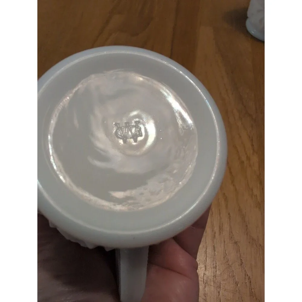 Vtg Westmoreland Milk Glass Creamer & Sugar Set 